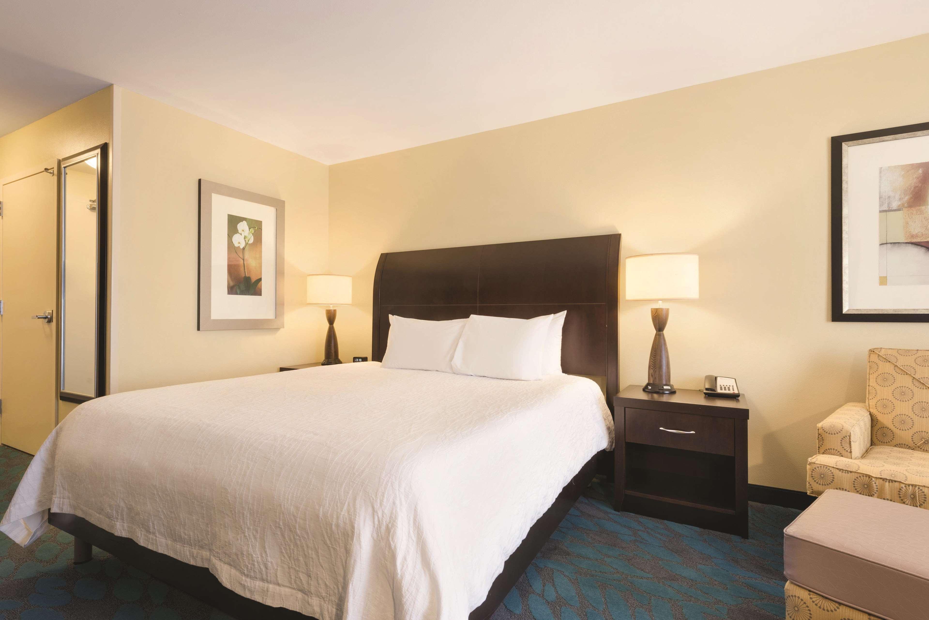 Hilton Garden Inn Fargo Luaran gambar