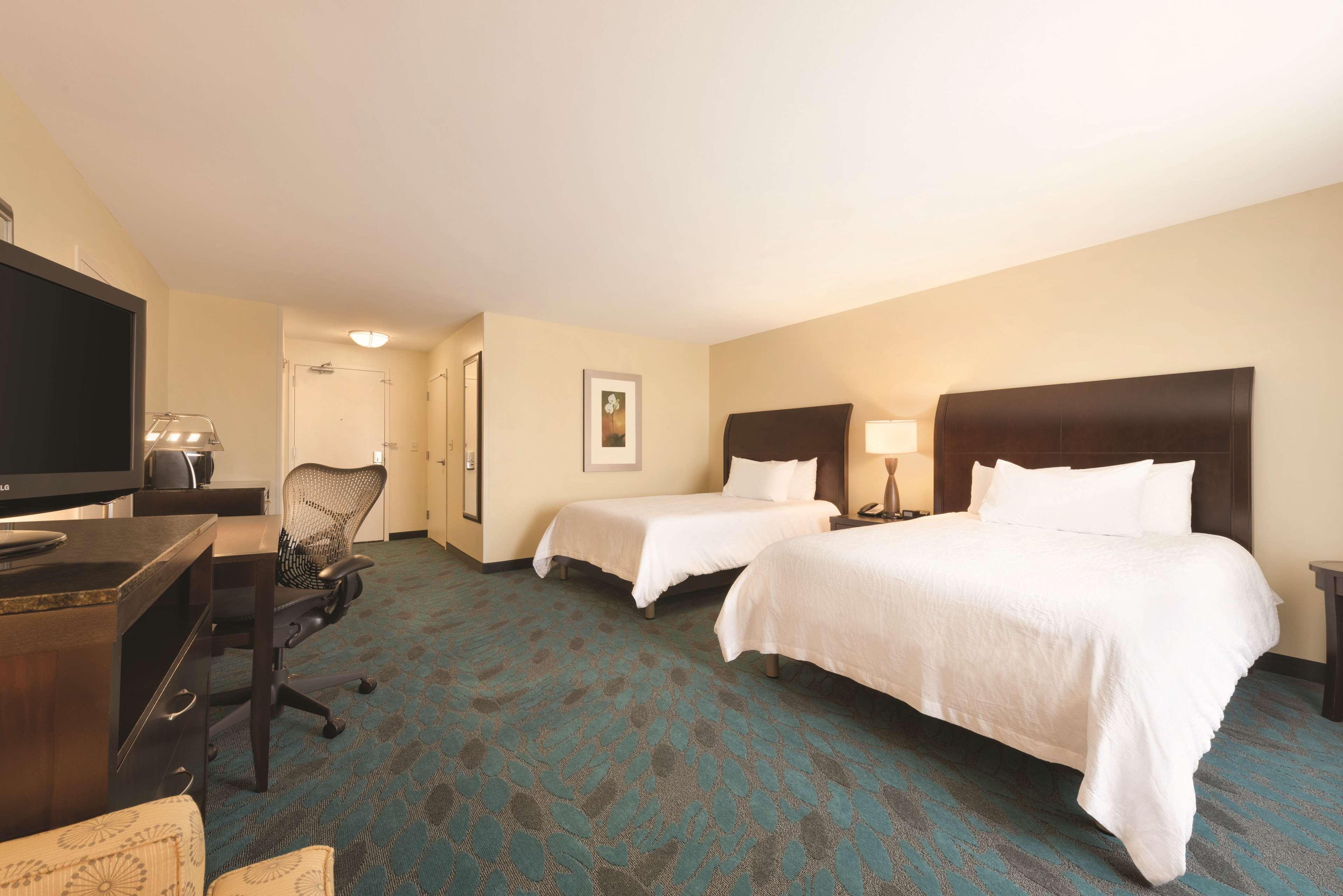Hilton Garden Inn Fargo Luaran gambar